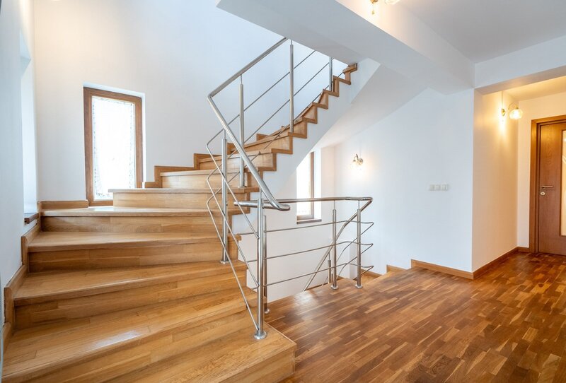 Baneasa, Dobrogeanu Gherea, Garlei, comision 0%, vila P+1+M, 6 camere, curte 550 mp