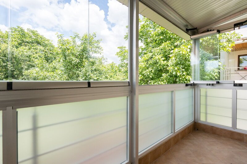 Baneasa, Dobrogeanu Gherea, Garlei, comision 0%, vila P+1+M, 6 camere, curte 550 mp